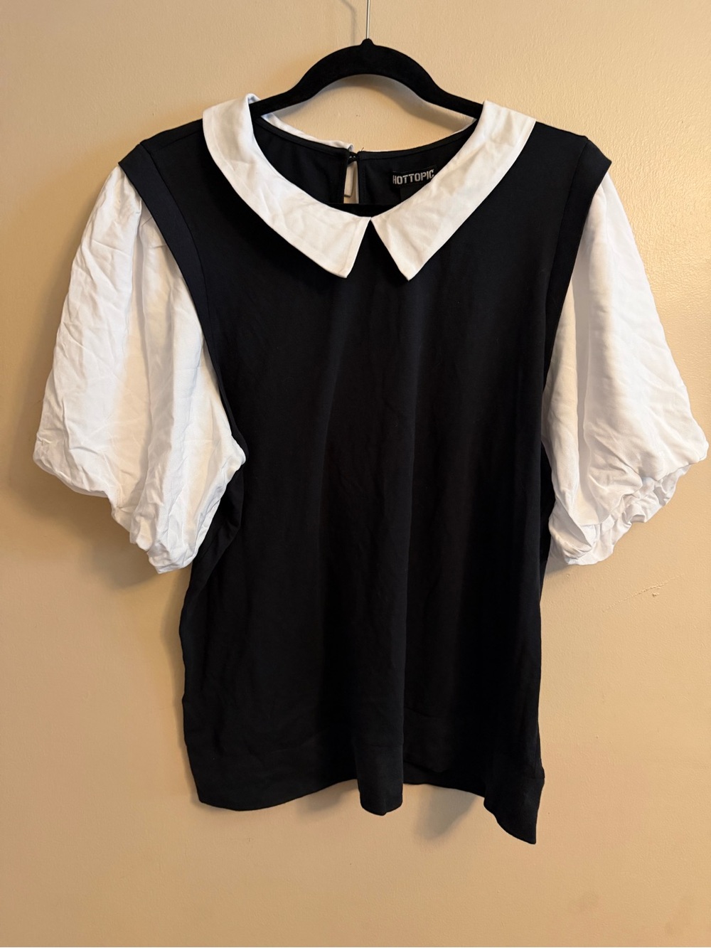 Hot Topic Black Top with White Peter Pan Collar
